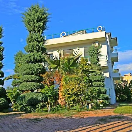 A-Vila Голем Экстерьер фото