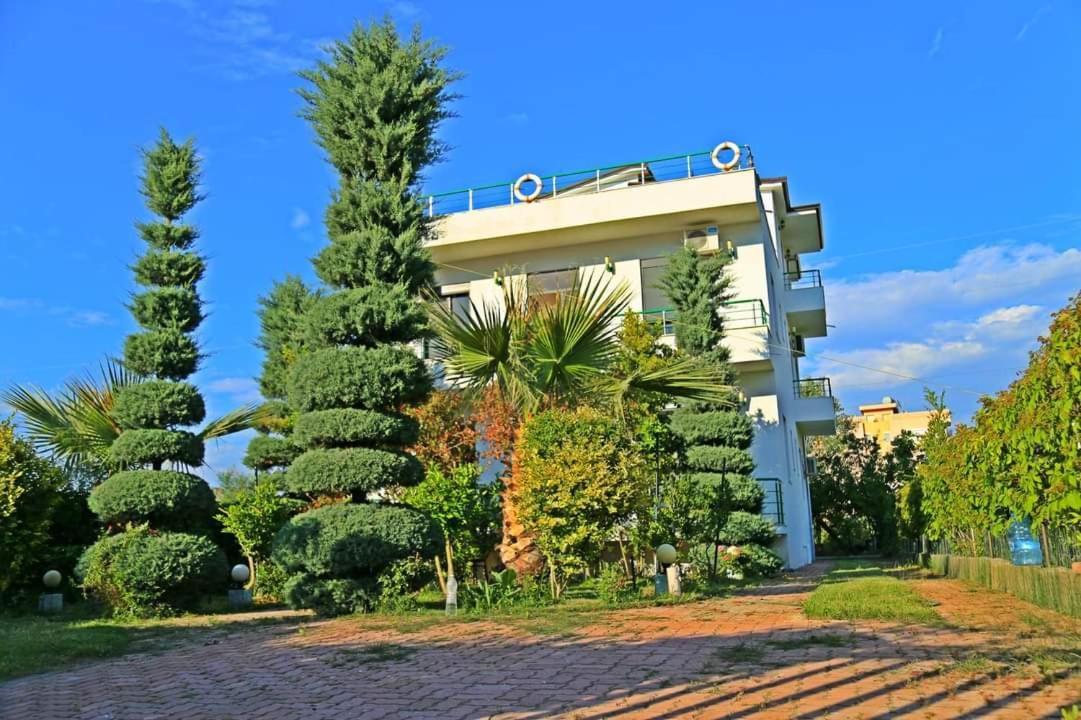 A-Vila Голем Экстерьер фото